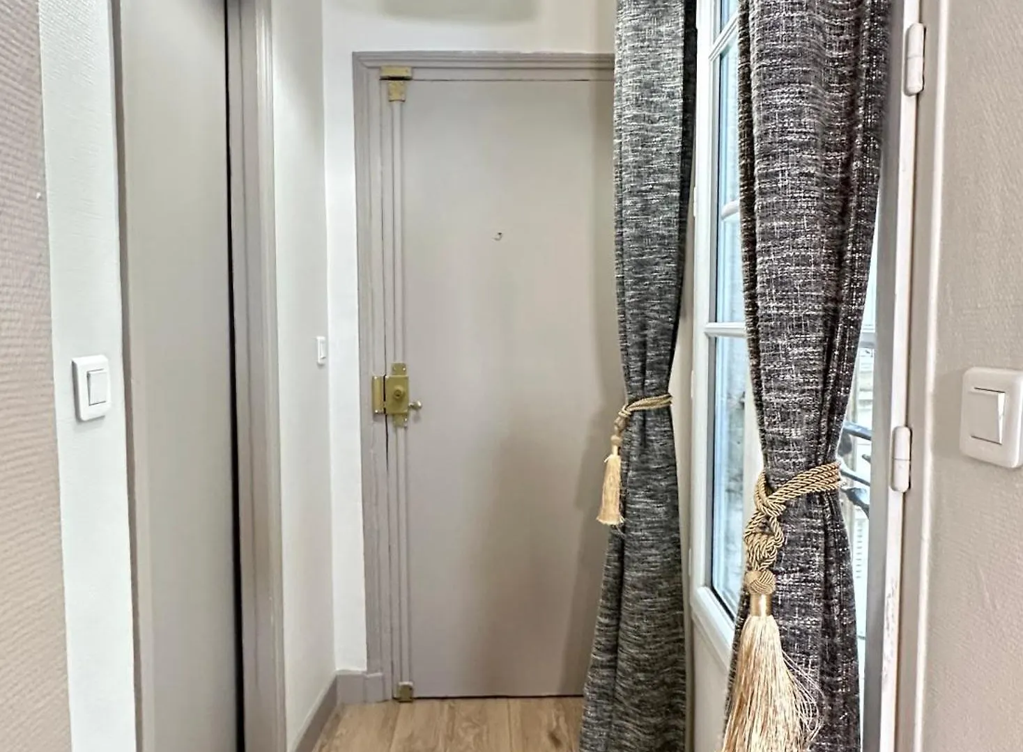 Apartment Elegant Near Trocadero Paris